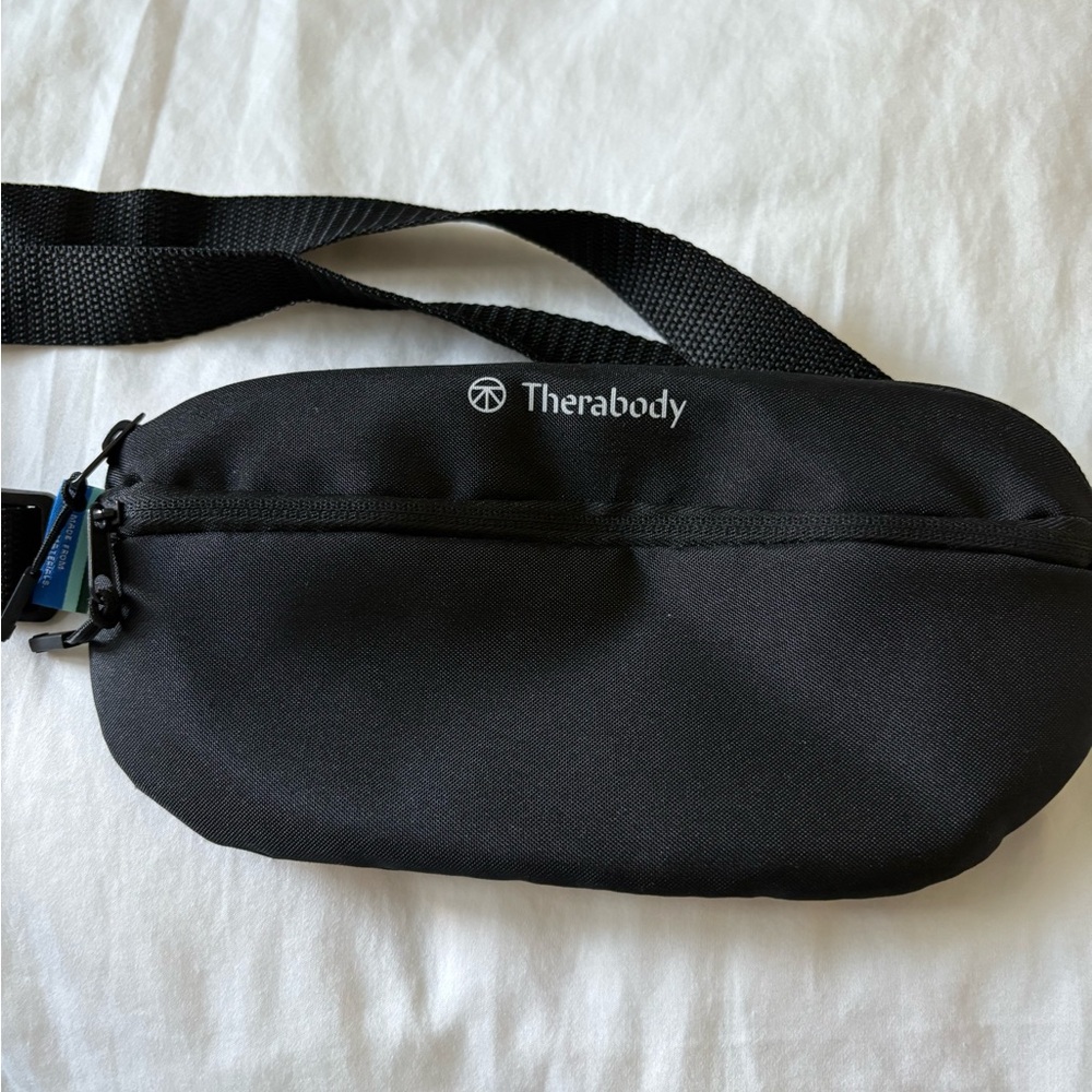 Therabody Black belt sling Bag nylon Fanny pack